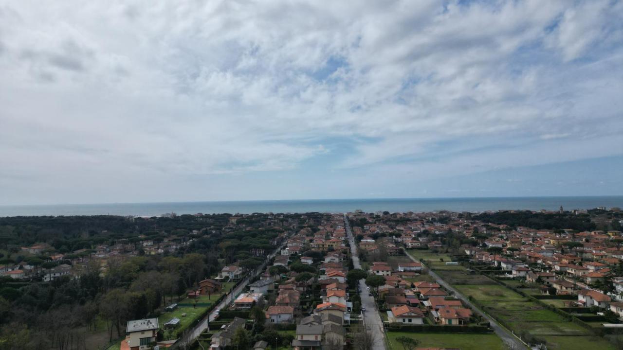 La Brise Hotel Marina di Pietrasanta Ngoại thất bức ảnh