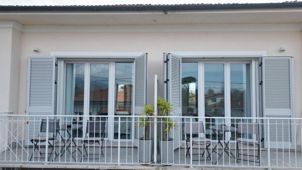 La Brise Hotel Marina di Pietrasanta Ngoại thất bức ảnh